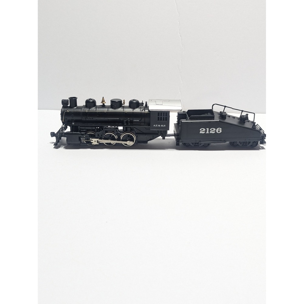 Bachmann Vintage HO Scale USRA 0-6-0 Santa Fe Steam Locomotive & Slope Tender